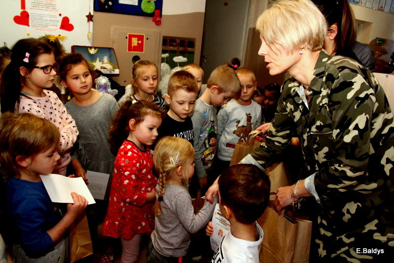 Szopki i anioły w PM 18 (zdjęcia)