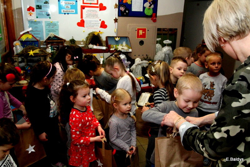 Szopki i anioły w PM 18 (zdjęcia)