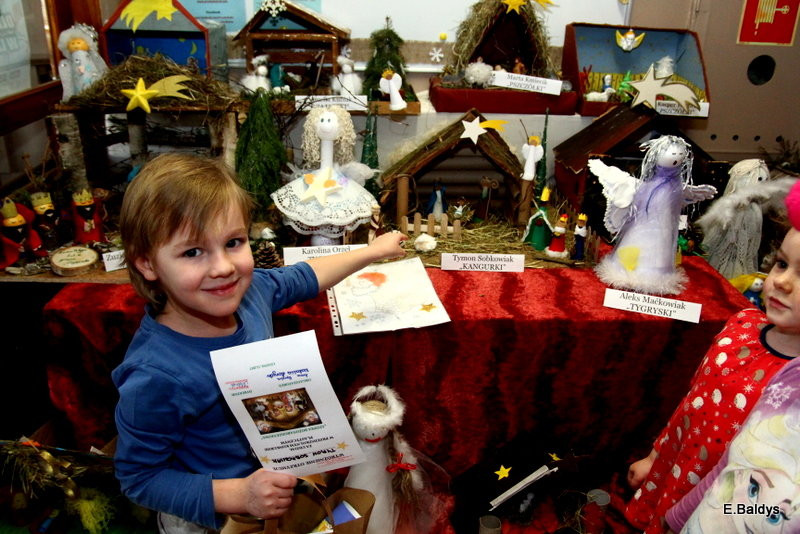 Szopki i anioły w PM 18 (zdjęcia)