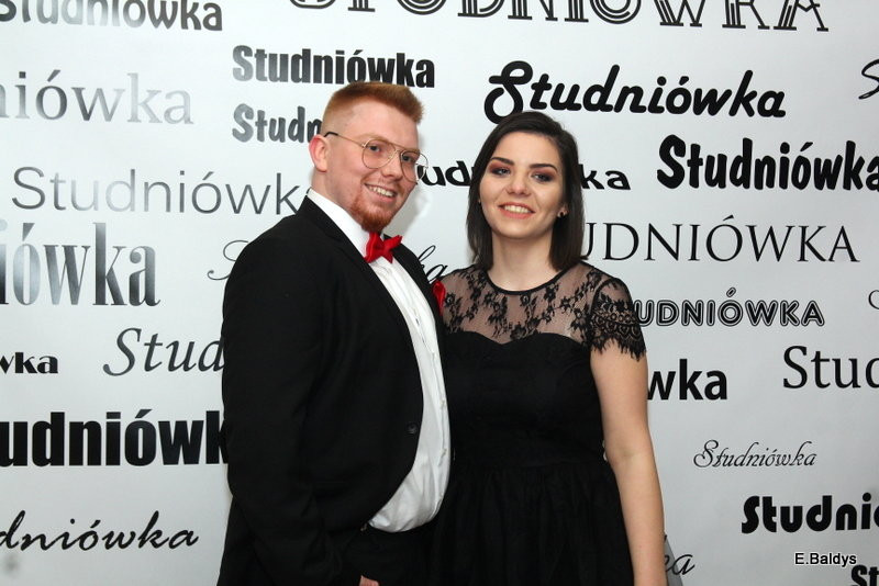 Studniówka w ZSET (zdjęcia)