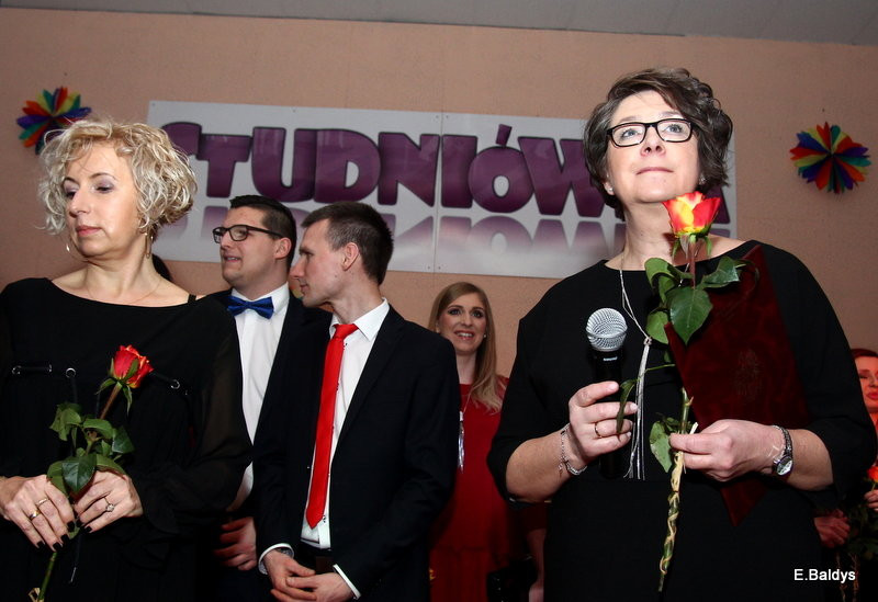 Studniówka w ZSET (zdjęcia)