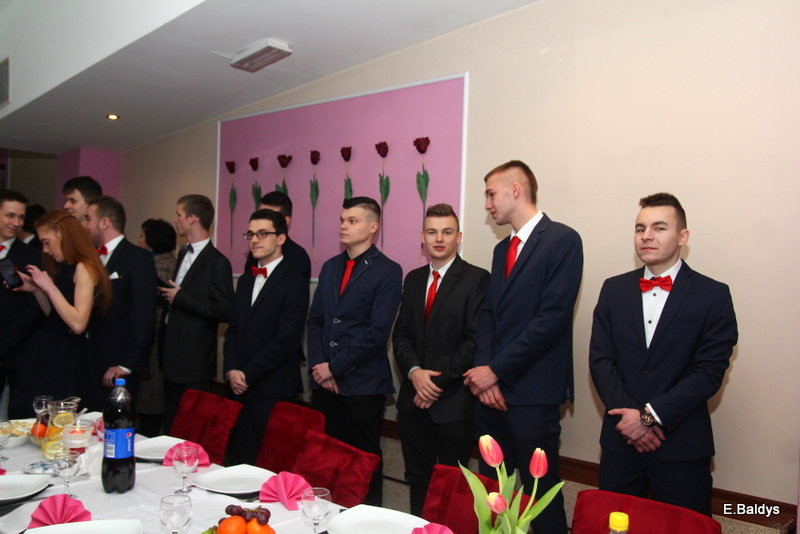 Studniówka w ZSET (zdjęcia)