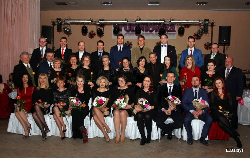 Studniówka w ZSET (zdjęcia)