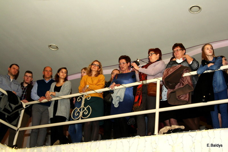 Studniówka I LO w Finezji (zdjęcia)