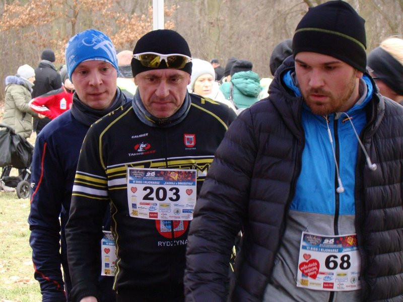 Rekordowy bieg, marsz i kijomarsz (zdjęcia)