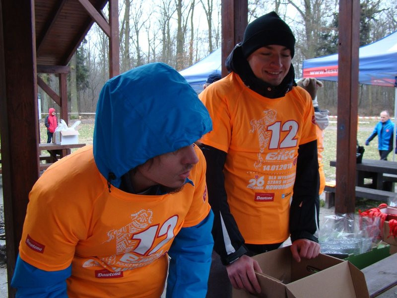 Rekordowy bieg, marsz i kijomarsz (zdjęcia)