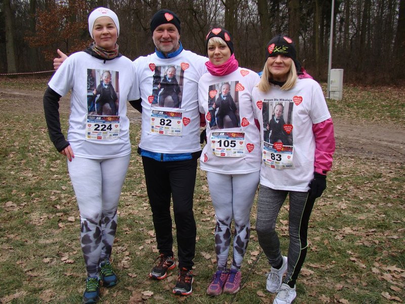 Rekordowy bieg, marsz i kijomarsz (zdjęcia)