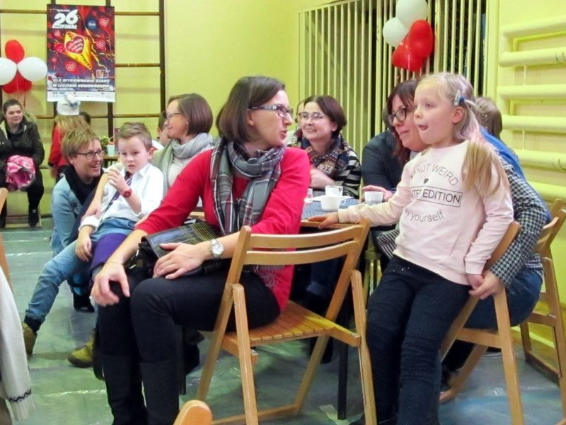 SP 2 dla Orkiestry gra (zdjęcia)