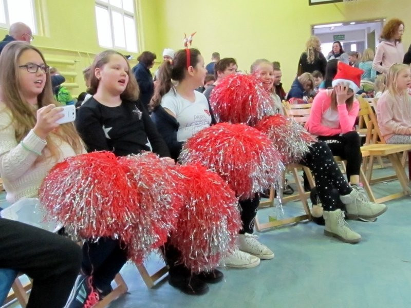 SP 2 dla Orkiestry gra (zdjęcia)