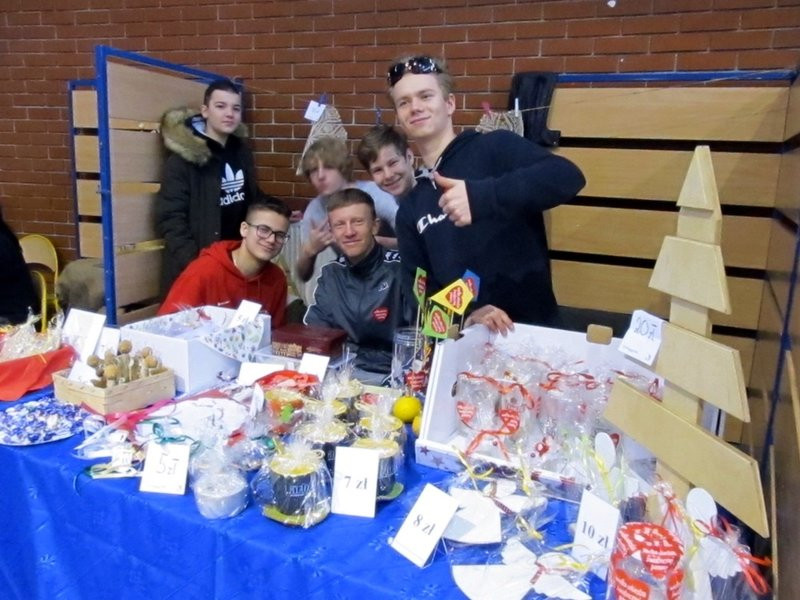 Wielu chętnych na kolację z prezydentem (zdjęcia)