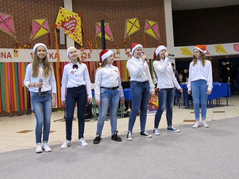 Wielu chętnych na kolację z prezydentem (zdjęcia)