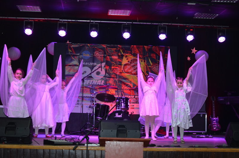 Przedszkolacy zagrali dla WOŚP w Lipnie (zdjęcia)