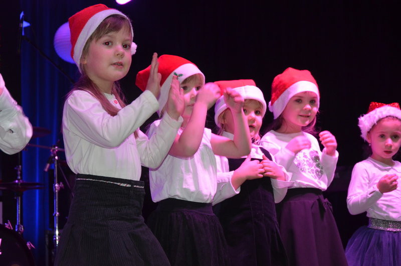 Przedszkolacy zagrali dla WOŚP w Lipnie (zdjęcia)