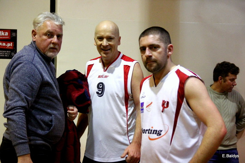 Amatorzy pod koszami (zdjęcia)