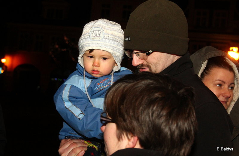 Światełko do nieba z Rynku w Lesznie (zdjęcia)