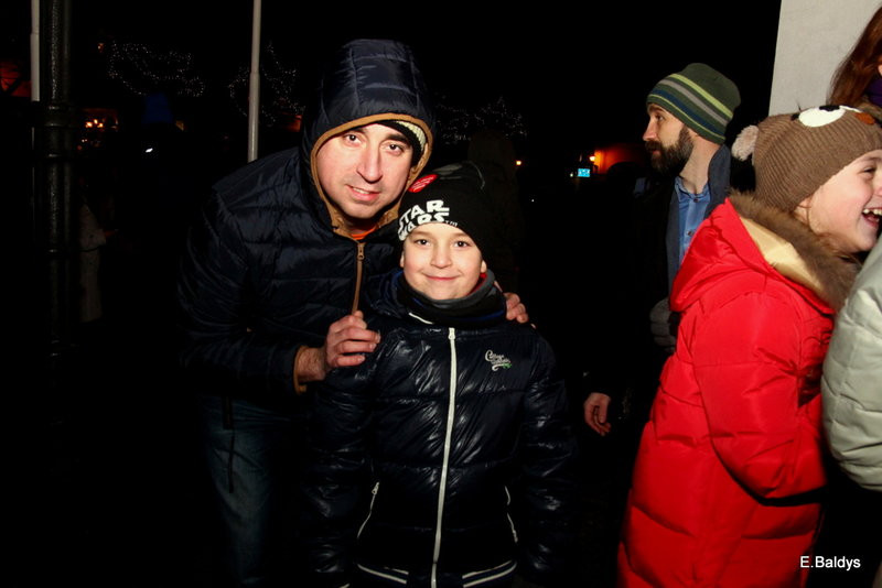 Światełko do nieba z Rynku w Lesznie (zdjęcia)