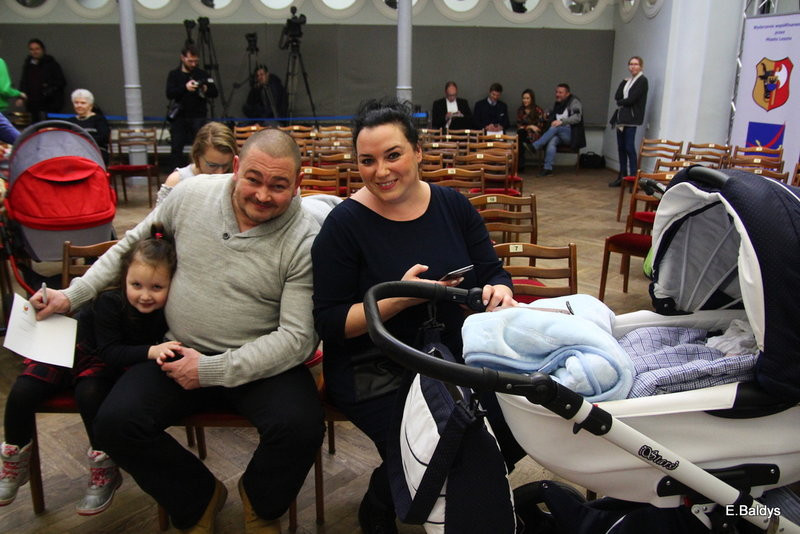 Beata Szydło wręczała Leszczyńskie Becikowe (zdjęcia)