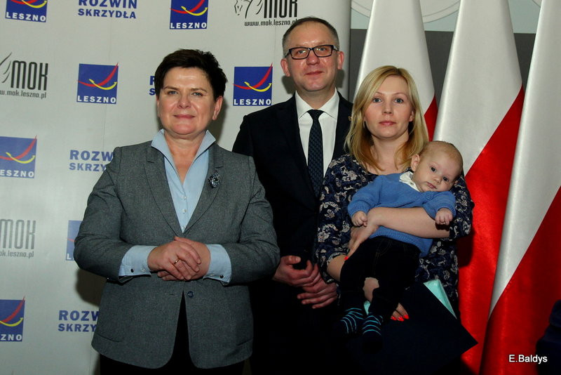 Beata Szydło wręczała Leszczyńskie Becikowe (zdjęcia)