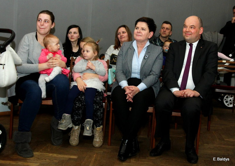 Beata Szydło wręczała Leszczyńskie Becikowe (zdjęcia)