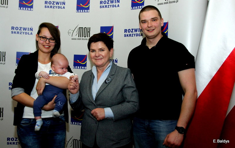 Beata Szydło wręczała Leszczyńskie Becikowe (zdjęcia)