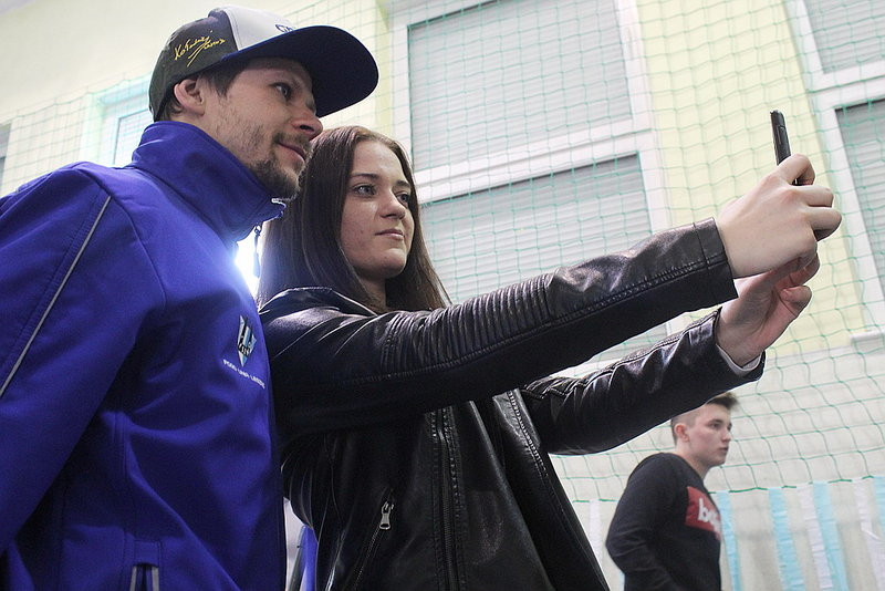 Żużlowcy spełniają marzenia (dużo zdjęć!)