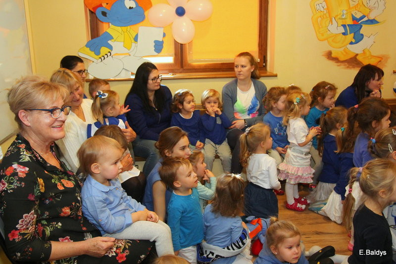 Żużlowe smerfy w Kolorowym Świecie (zdjęcia)