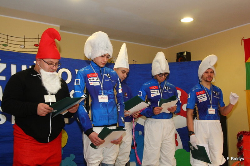 Żużlowe smerfy w Kolorowym Świecie (zdjęcia)