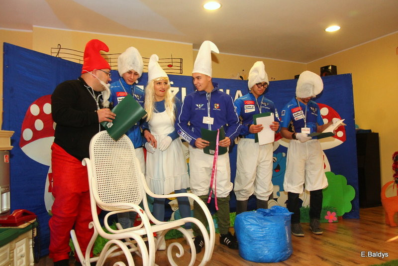 Żużlowe smerfy w Kolorowym Świecie (zdjęcia)