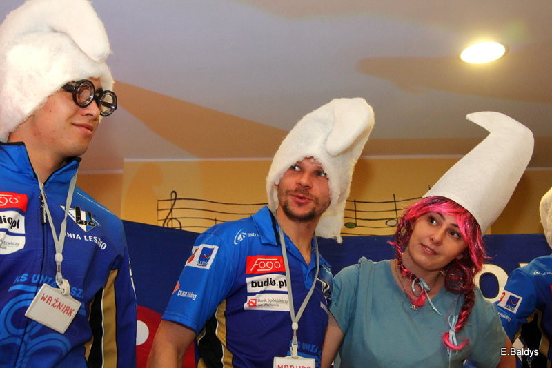 Żużlowe smerfy w Kolorowym Świecie (zdjęcia)