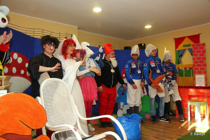 Żużlowe smerfy w Kolorowym Świecie (zdjęcia)