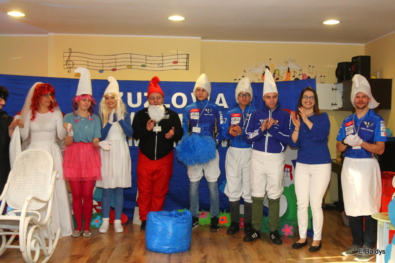 Żużlowe smerfy w Kolorowym Świecie (zdjęcia)