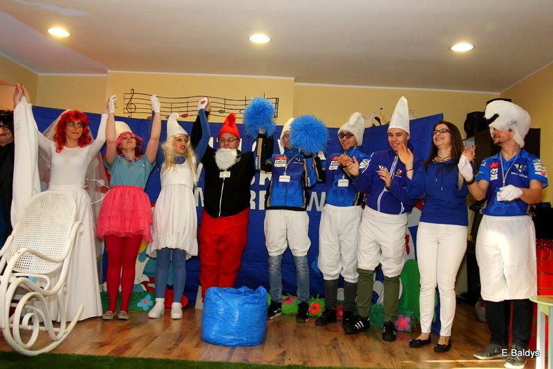 Żużlowe smerfy w Kolorowym Świecie (zdjęcia)