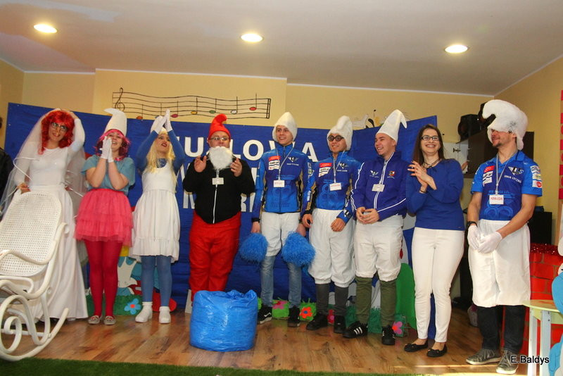 Żużlowe smerfy w Kolorowym Świecie (zdjęcia)