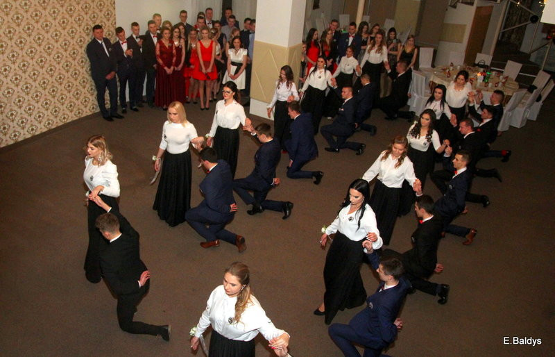 Studniówka Zespołu Szkół nr 4 (zdjęcia)