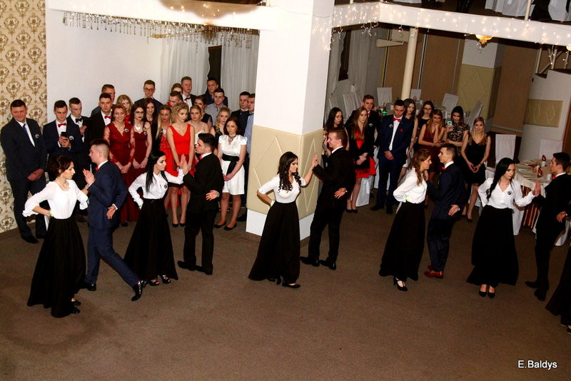 Studniówka Zespołu Szkół nr 4 (zdjęcia)