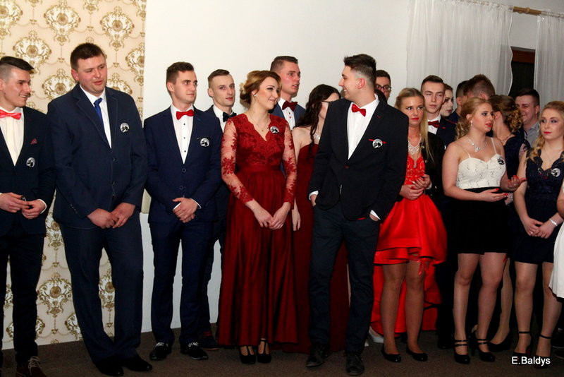 Studniówka Zespołu Szkół nr 4 (zdjęcia)