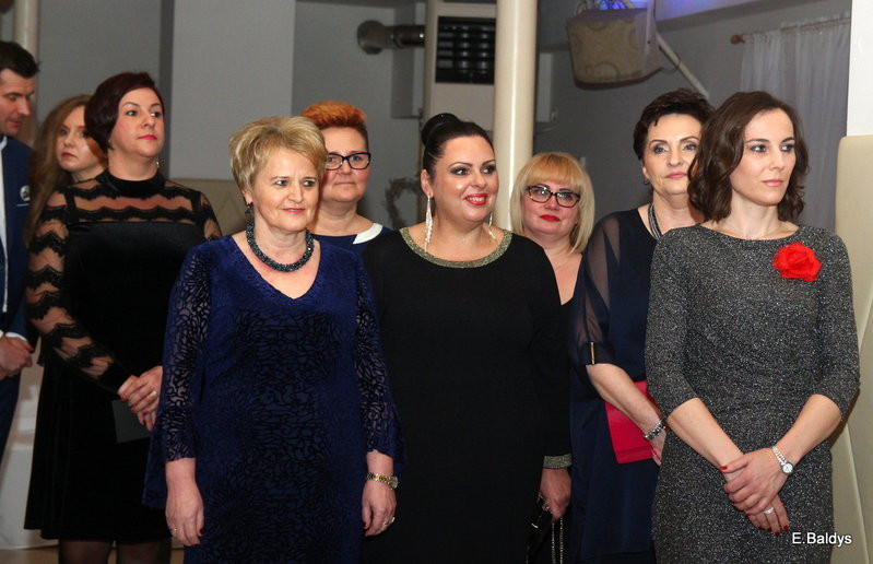 Studniówka Zespołu Szkół nr 4 (zdjęcia)