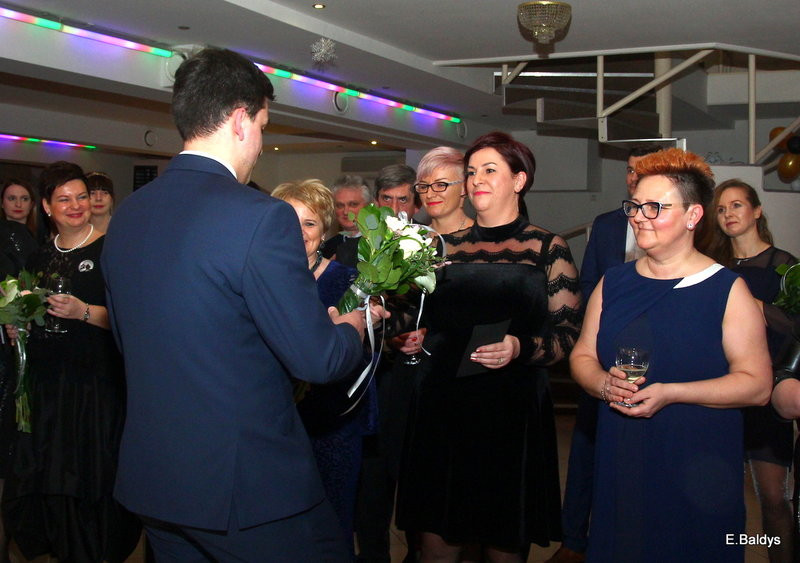 Studniówka Zespołu Szkół nr 4 (zdjęcia)