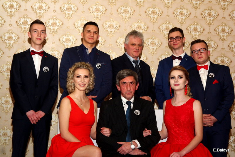 Studniówka Zespołu Szkół nr 4 (zdjęcia)