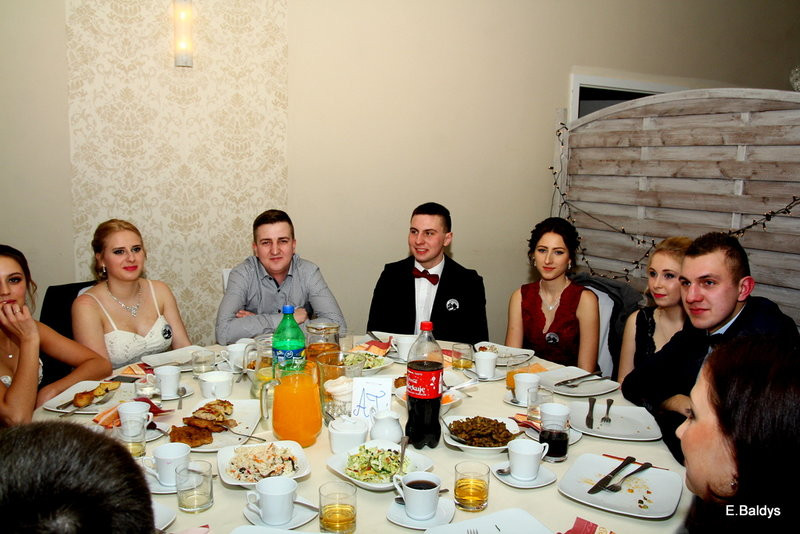 Studniówka Zespołu Szkół nr 4 (zdjęcia)