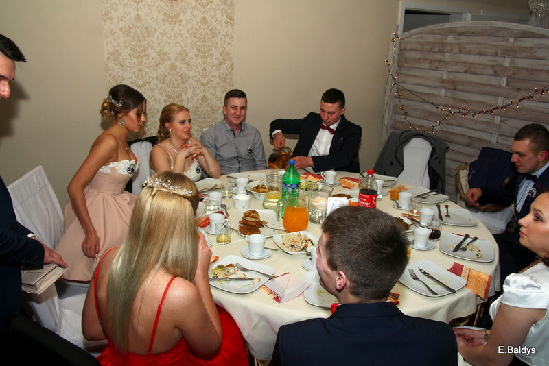 Studniówka Zespołu Szkół nr 4 (zdjęcia)