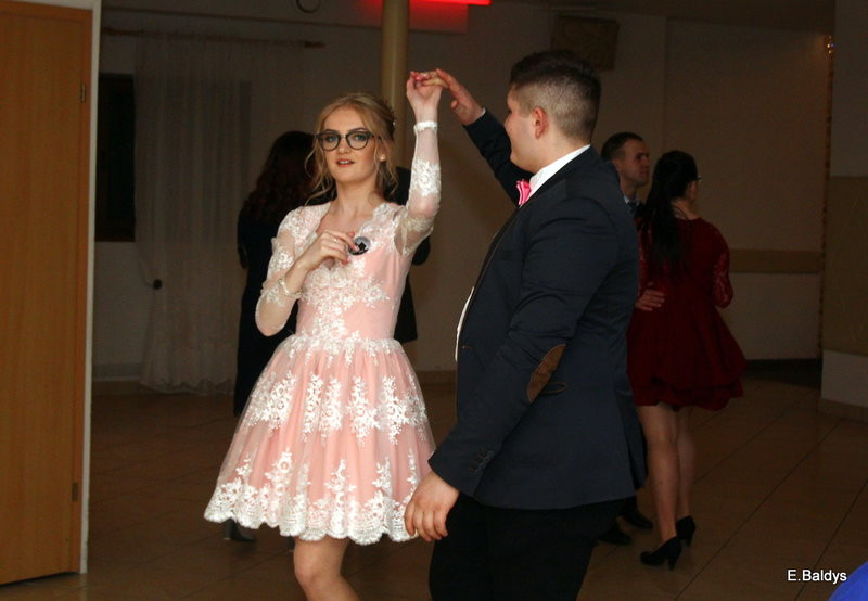 Studniówka Zespołu Szkół nr 4 (zdjęcia)