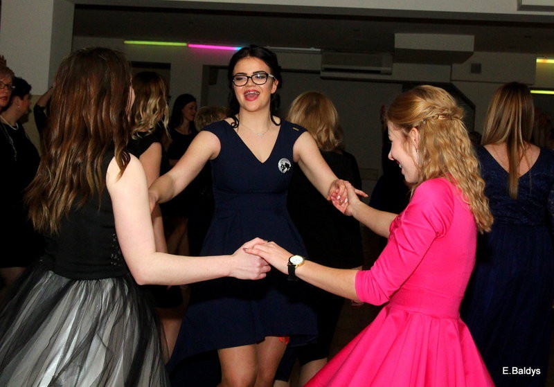 Studniówka Zespołu Szkół nr 4 (zdjęcia)