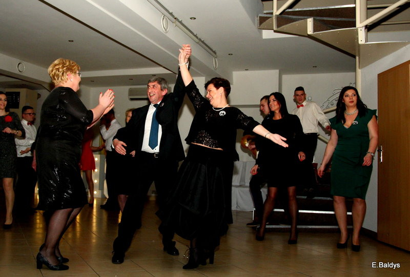 Studniówka Zespołu Szkół nr 4 (zdjęcia)