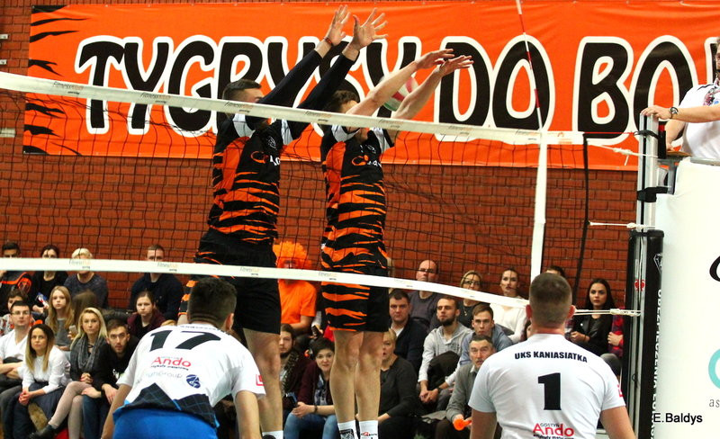 Derby dla Leszna! (zdjęcia)