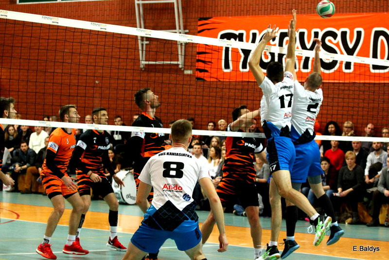 Derby dla Leszna! (zdjęcia)