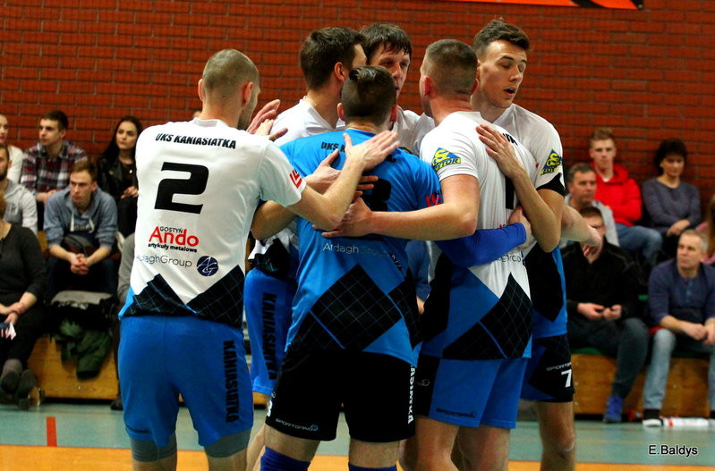 Derby dla Leszna! (zdjęcia)