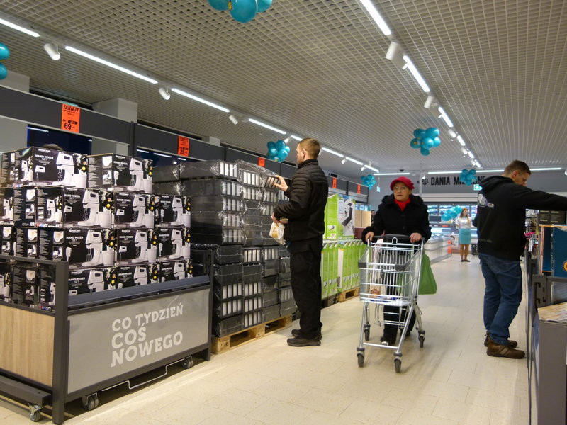 Wielkie otwarcie! Lidl wita klientów! (zdjęcia)