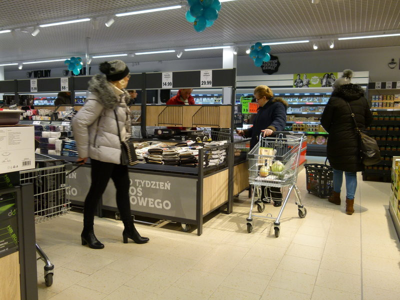 Wielkie otwarcie! Lidl wita klientów! (zdjęcia)