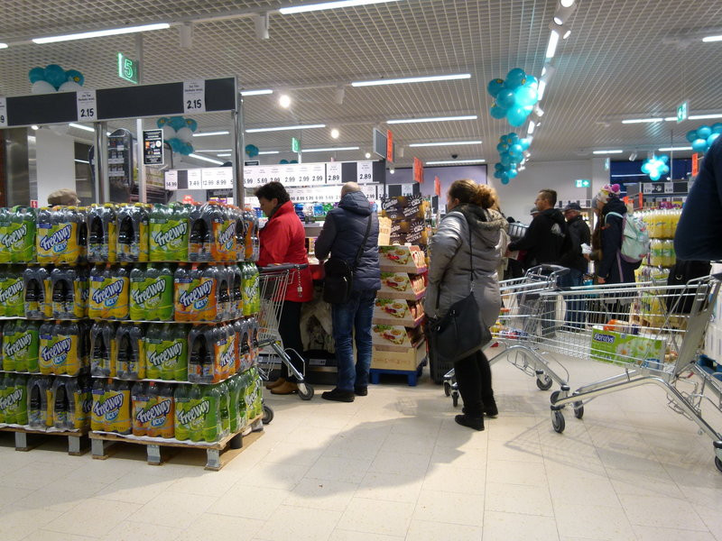 Wielkie otwarcie! Lidl wita klientów! (zdjęcia)